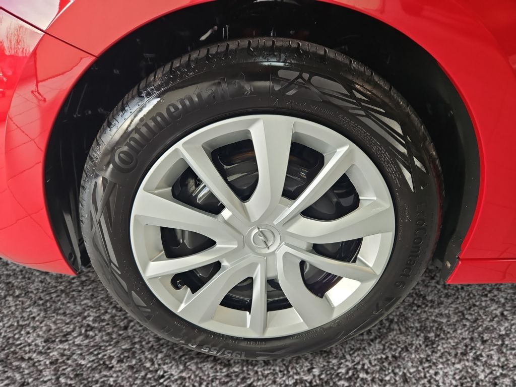 Fahrzeugabbildung Opel Corsa 1.2 Turbo Edit. Navi Sitzheizung Parkpilot