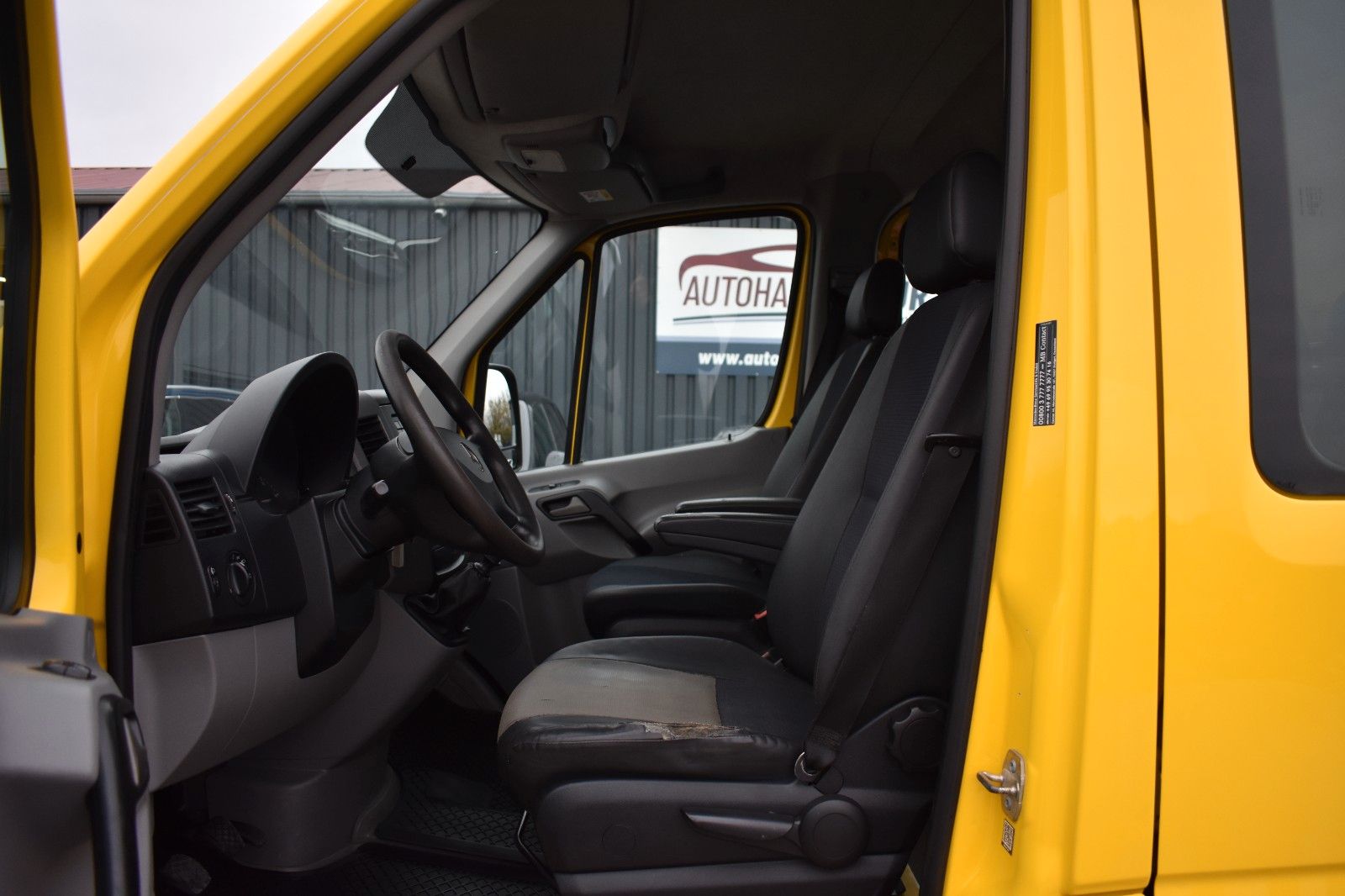 Fahrzeugabbildung Mercedes-Benz Sprinter II Pritsche/DoKa 316 CDI AHK