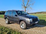 Jeep Grand Cherokee Limited LX 5.9 Auto Limited - Jeep Grand Cherokee: 5.9