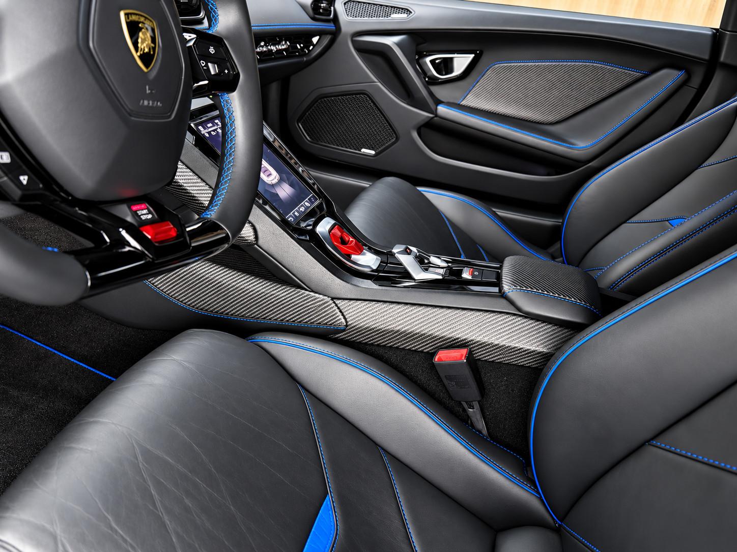 LAMBORGHINI HURACÁN EVO V10