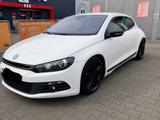Volkswagen Vw Sirocco 2.0TSI 2.Hand Automatik F1 TÜV ... - VW Scirocco in Duisburg