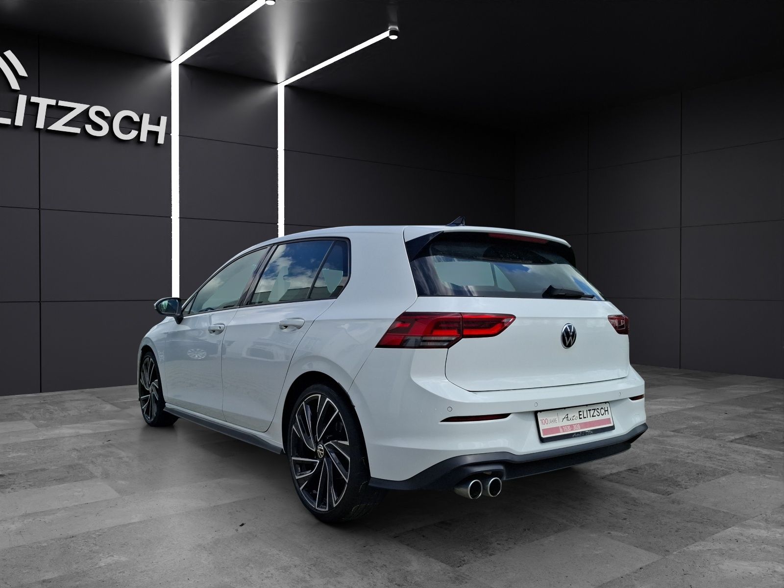Fahrzeugabbildung Volkswagen Golf VIII GTD LEDplus Navi AID ACC PDC SH 19"