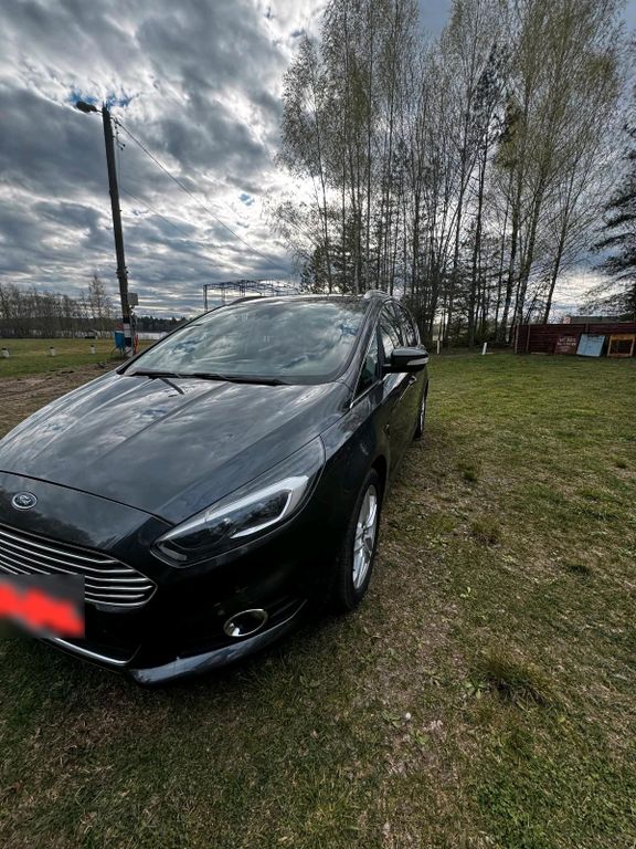 Image of Ford S-Max
