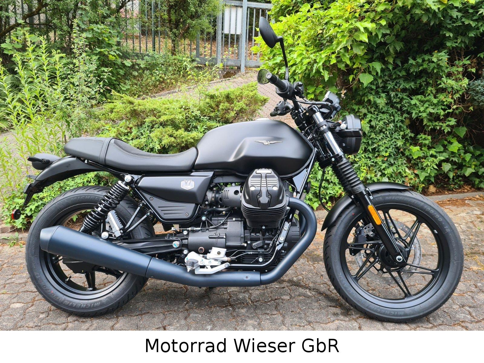 Moto Guzzi V7 Stone