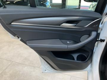 صورة مصغرة 50 لـ 2024 BMW IX3