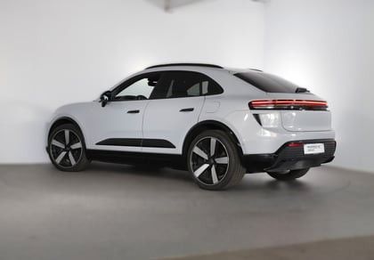 Porsche Macan Electric Turbo imagem 2