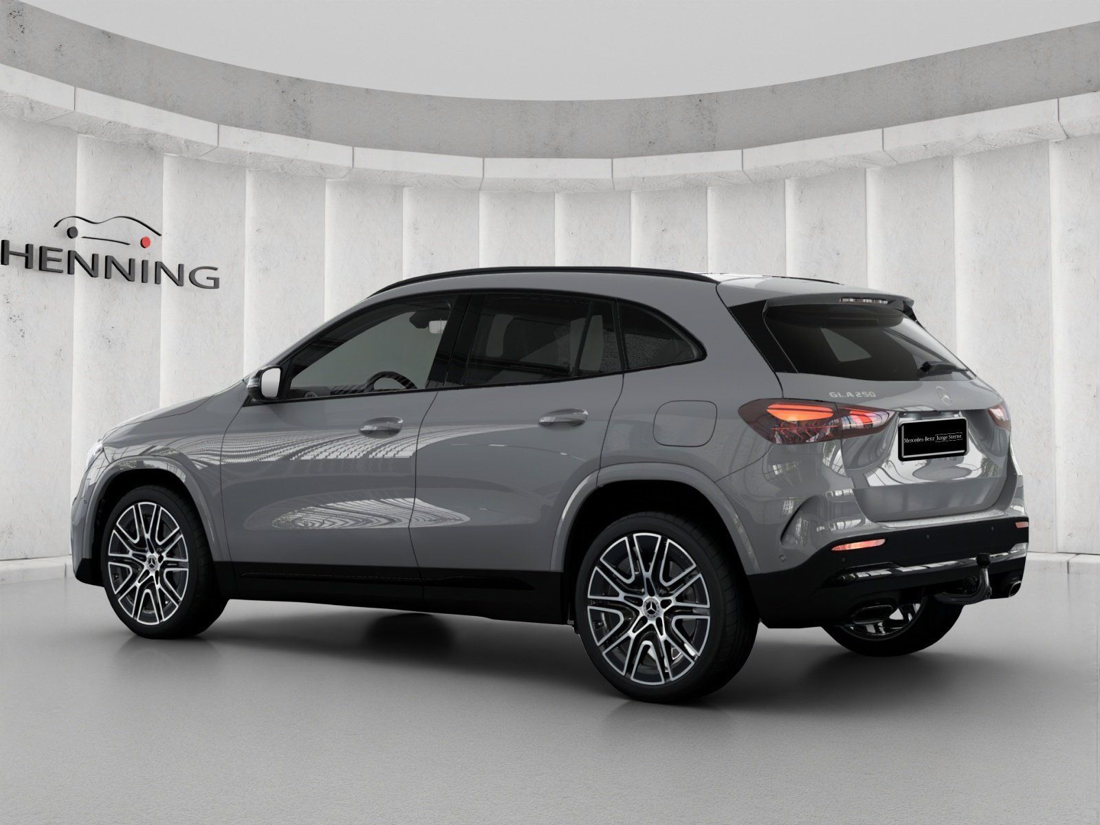 Mercedes-Benz GLA 250 4M AMG Special Edition Night Panoram AHK imagem 2