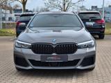 BMW Touring 540d xDrive M Sport Kamera/Keyless/LED - graue BMW 540
