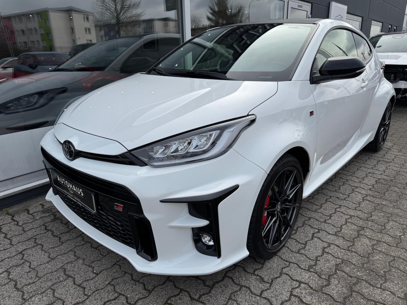 Toyota Yaris GR High-Performance Paket*LED*NAVi*KAMERA* imagem 3