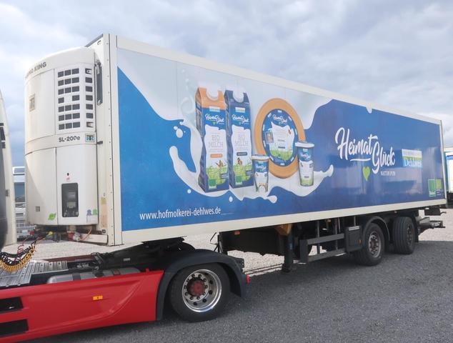 Schmitz Cargobull SKO 18 · LZG City axă directoare Thermo King TK-Koffe