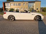 BMW 650i Cabrio M Sport B&O 360 mega voll - BMW: V6