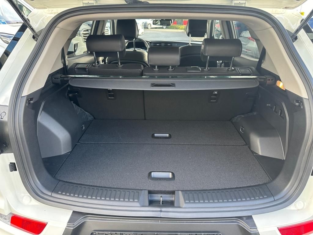 Fahrzeugabbildung Ssangyong Korando E-Motion Titanium *Bel.Sitz*PDC*SpurH