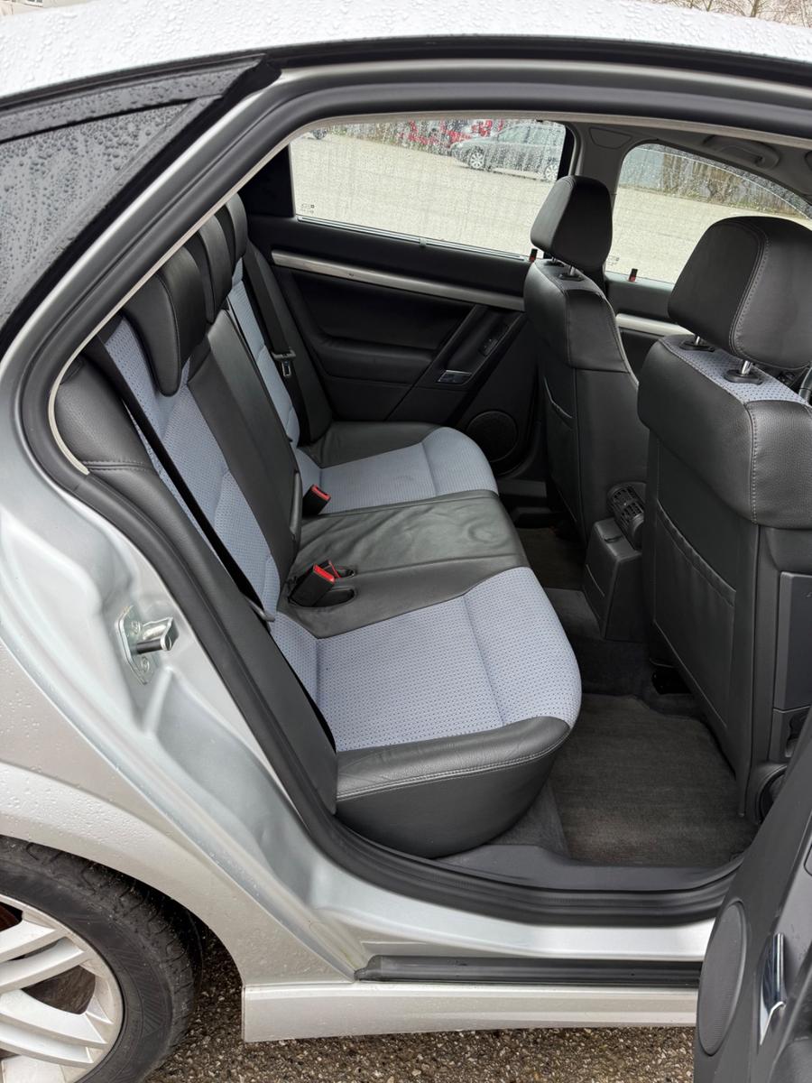 Opel Vectra 2004 — photo 5