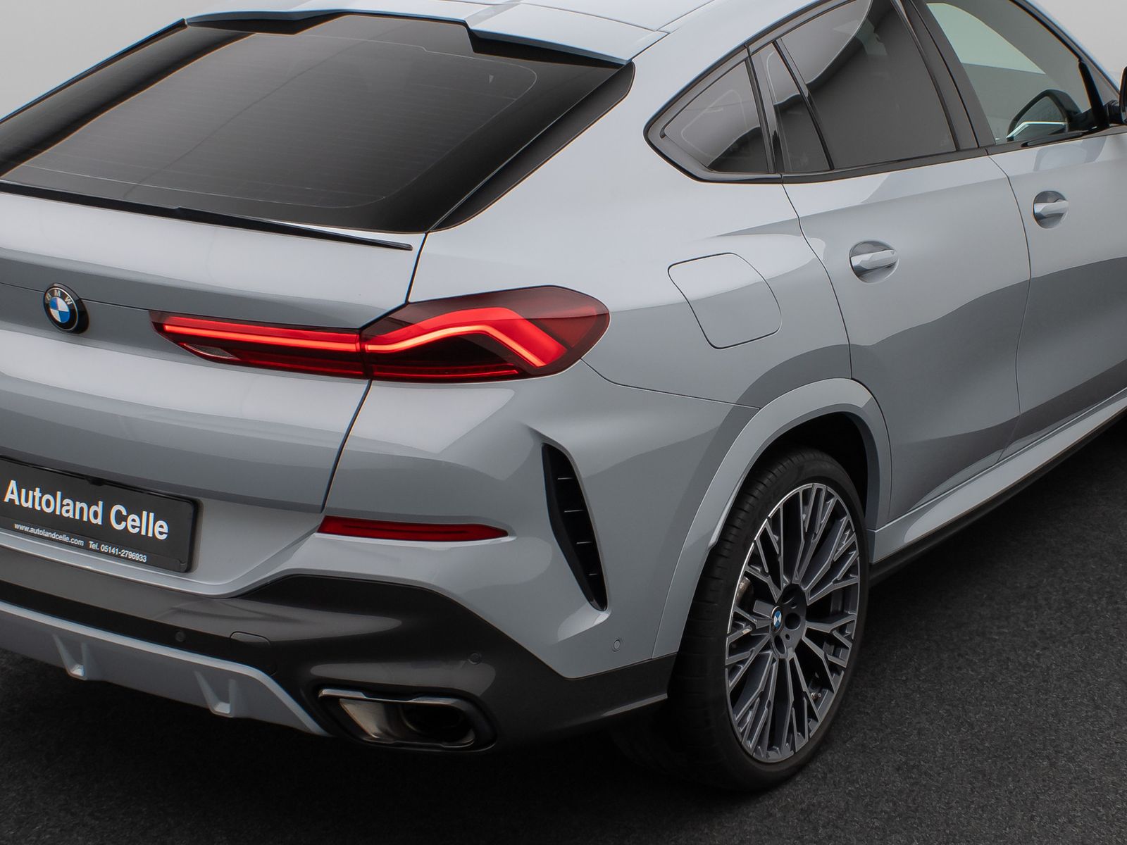 Fahrzeugabbildung BMW X6 xD30d M Sport Pro Panorama 360°HUD H/K 22Zoll