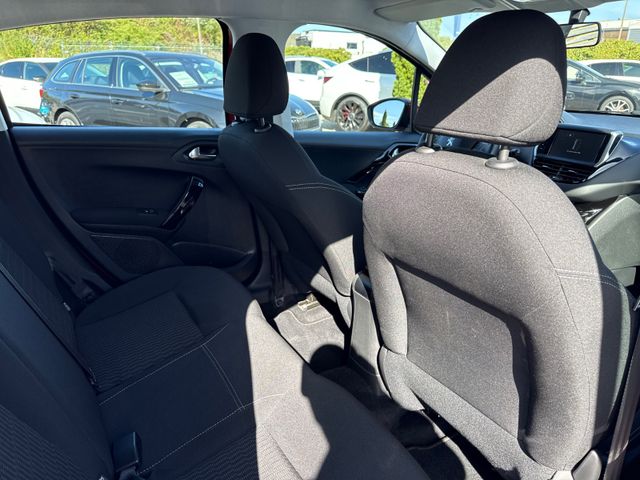 Peugeot 208 Active