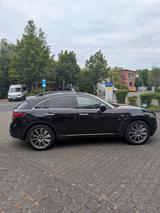 Infiniti QX70 3.7 S Ultimate  - Infiniti QX70 SUV