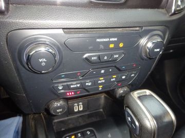 Ford Ranger - 8