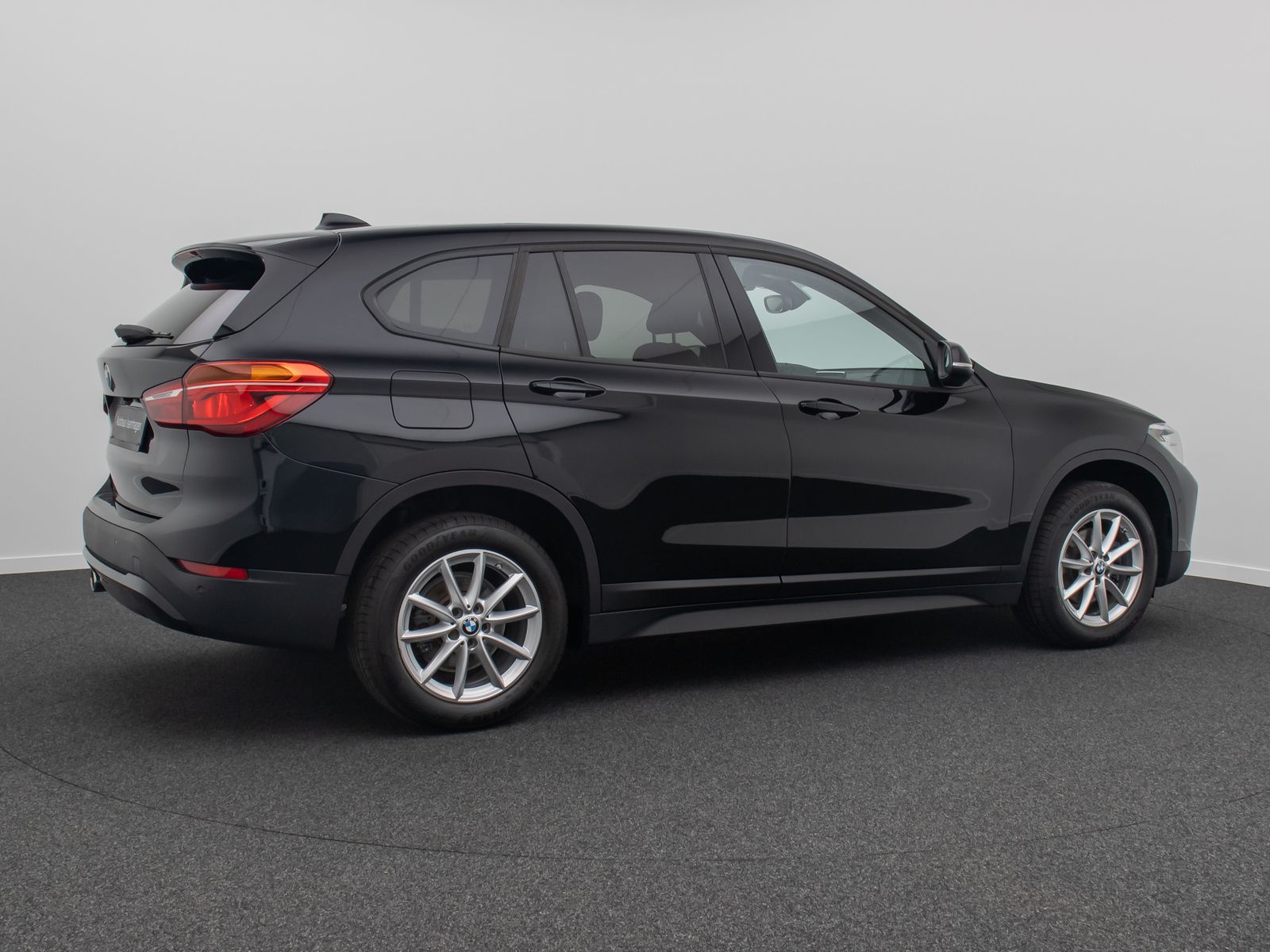 Fahrzeugabbildung BMW X1 sD18i Panorama Kamera DAB Navi Komfort Leder