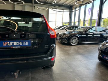 Volvo XC60 Momentum AWD *Xenon*Leder*
