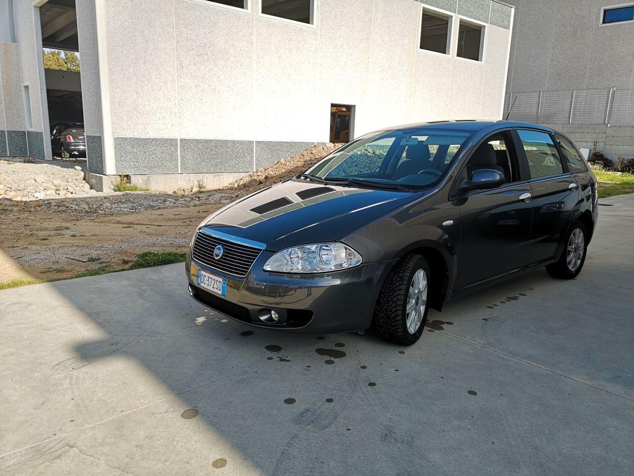 Fiat Croma 2007 — rear view