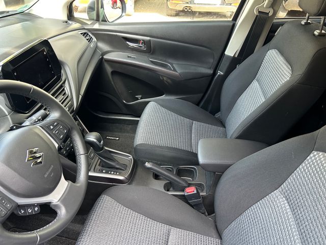 Fahrzeugabbildung Suzuki (SX4) S-Cross Hybrid Autom.+CarPlay+LED+SHZ+DAB+