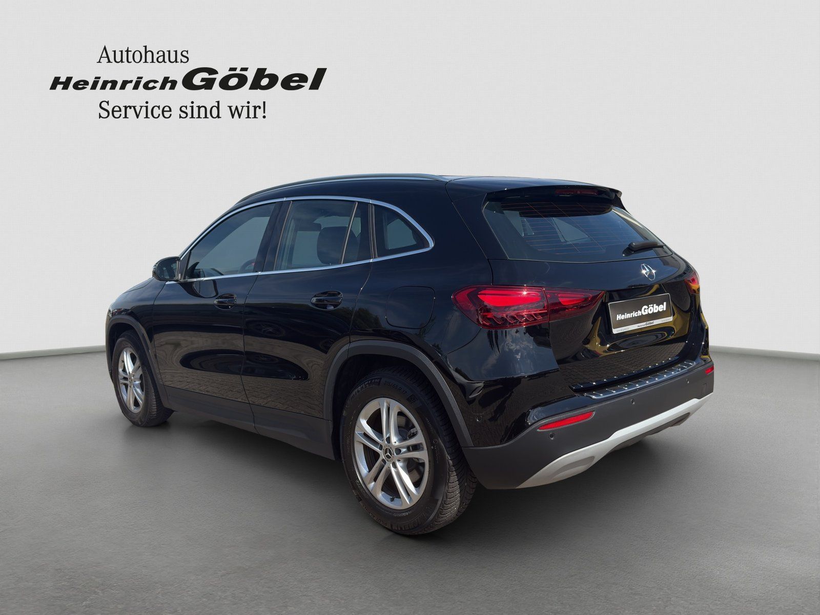 Fahrzeugabbildung Mercedes-Benz GLA 200 *KAMERA*LED*SITZHEIZUNG*SPURHALTEASSIST*