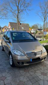 Mercedes-Benz Mercedes Benz A 200 ELEGANCE  wenig KM - Mercedes-Benz A 200: Elegance