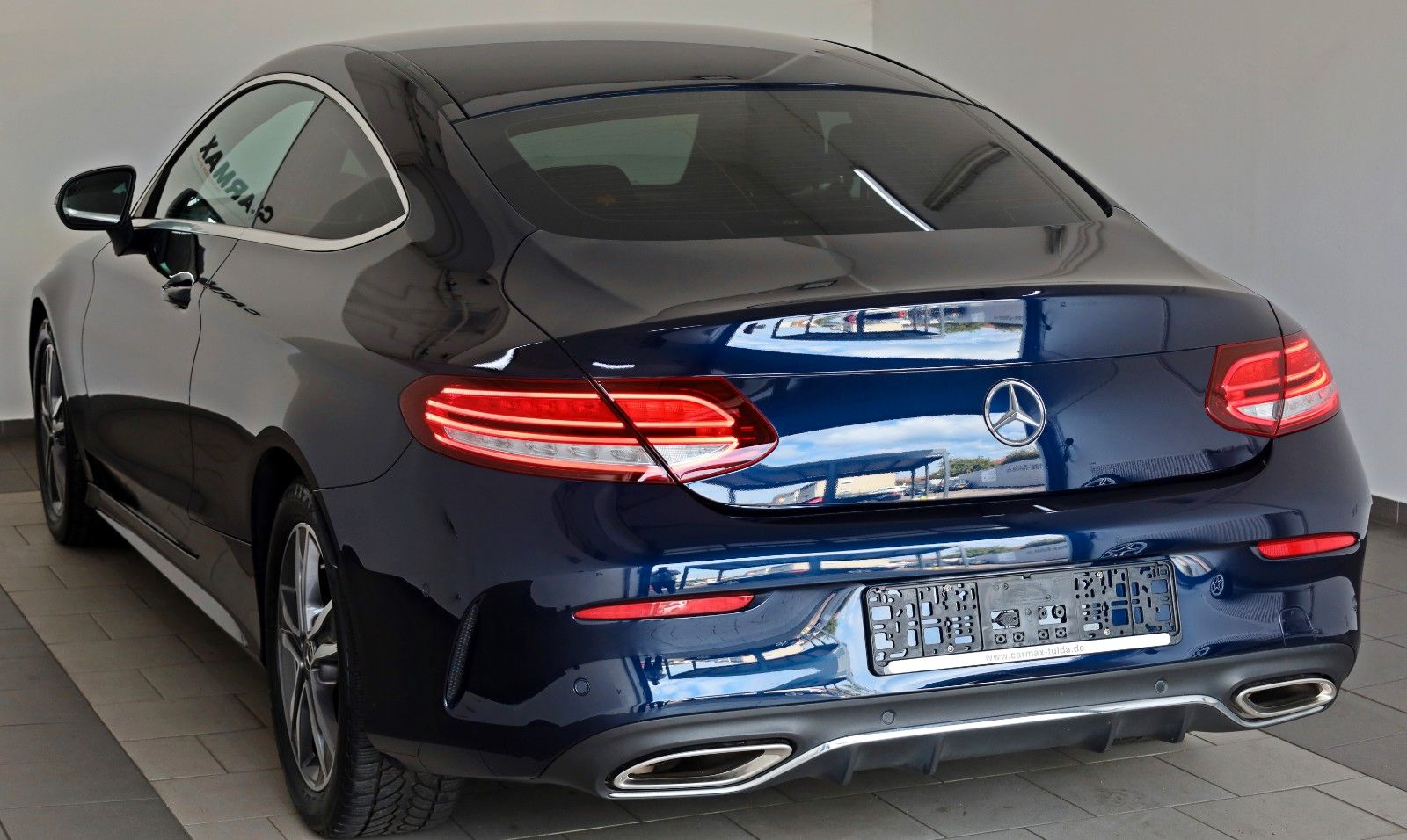 Fahrzeugabbildung Mercedes-Benz C 200 Coupe AMG Line Leder,Navi,LED,SH,PDC,SR+WR