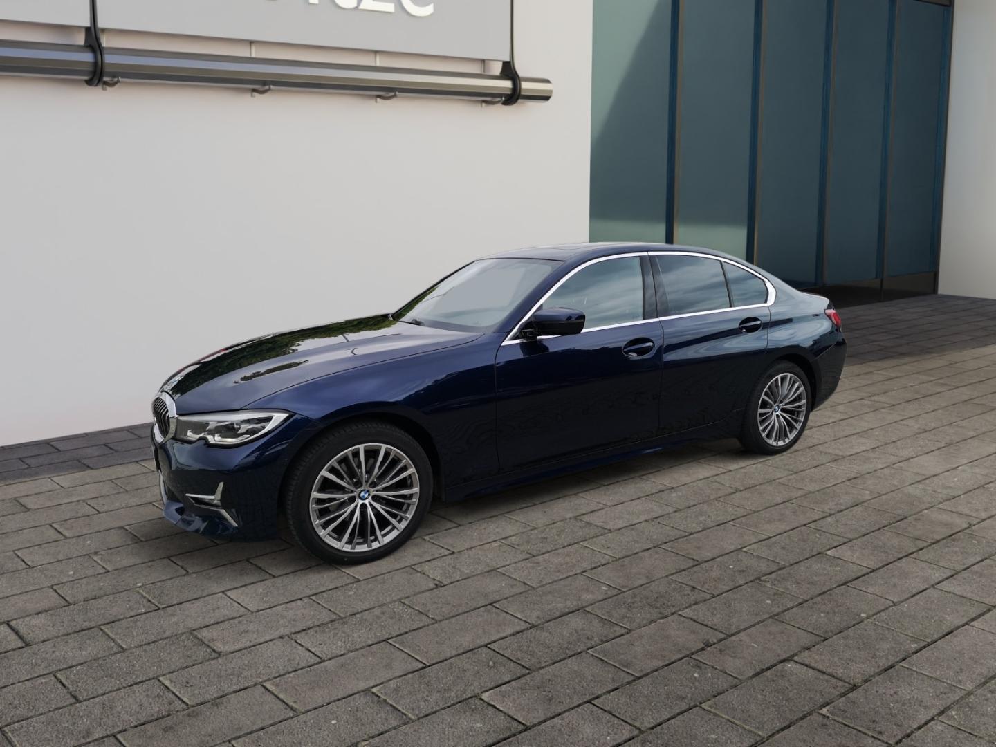 BMW 320 i xDr. Luxury Line LED+LEDER+NAVI+SHZ+PDC