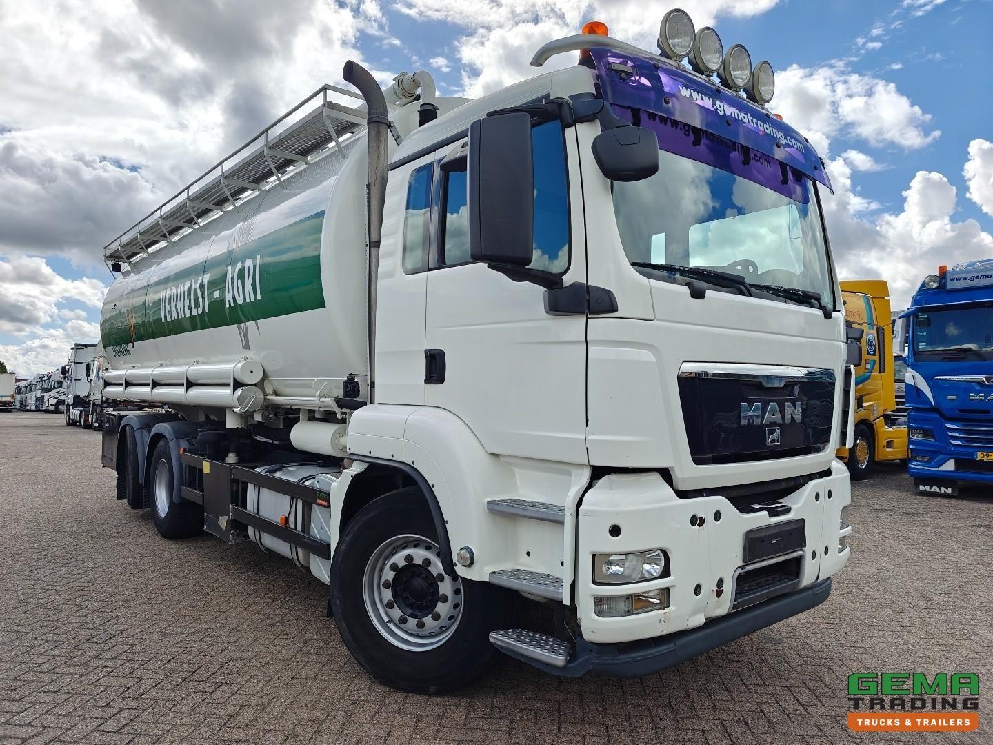 MAN TGS 18.360 6x2/4 Tageskabine Euro 4 - 27,7 m3