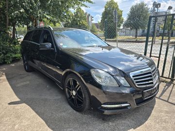 Mercedes E 250 - 1