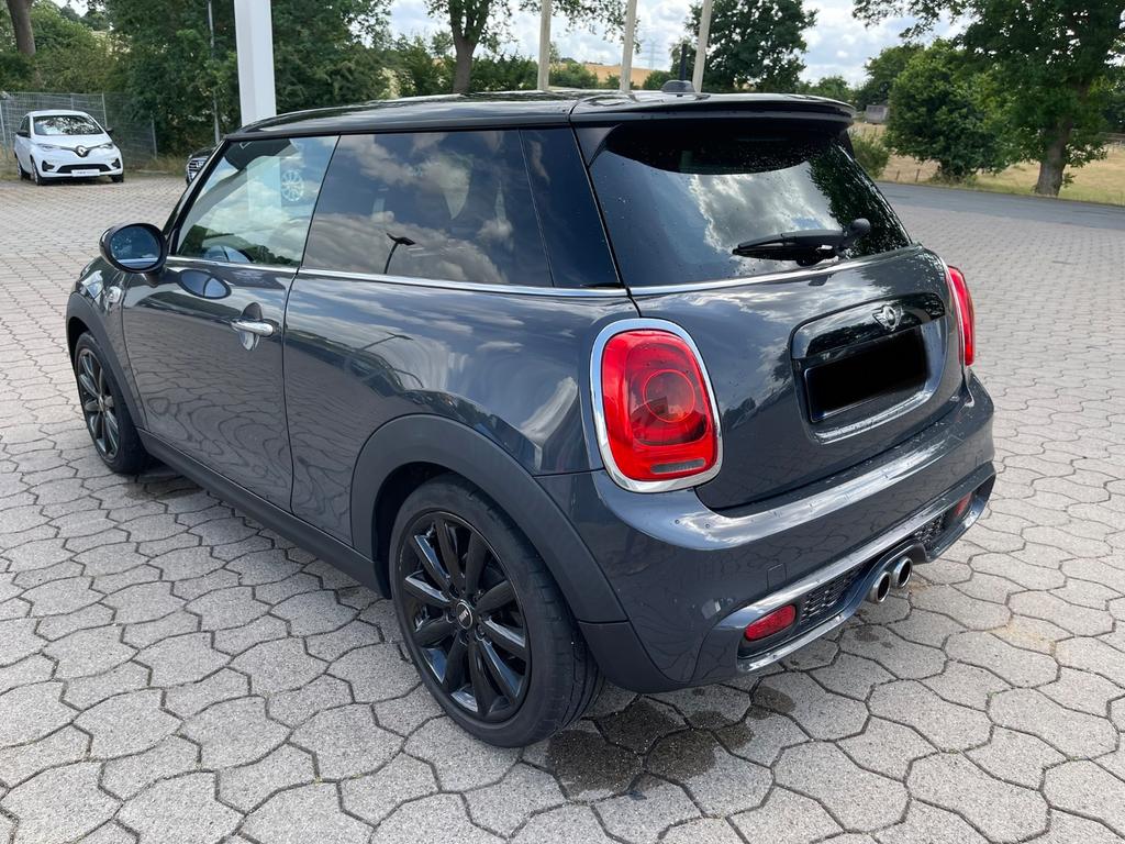 MINI Cooper SD