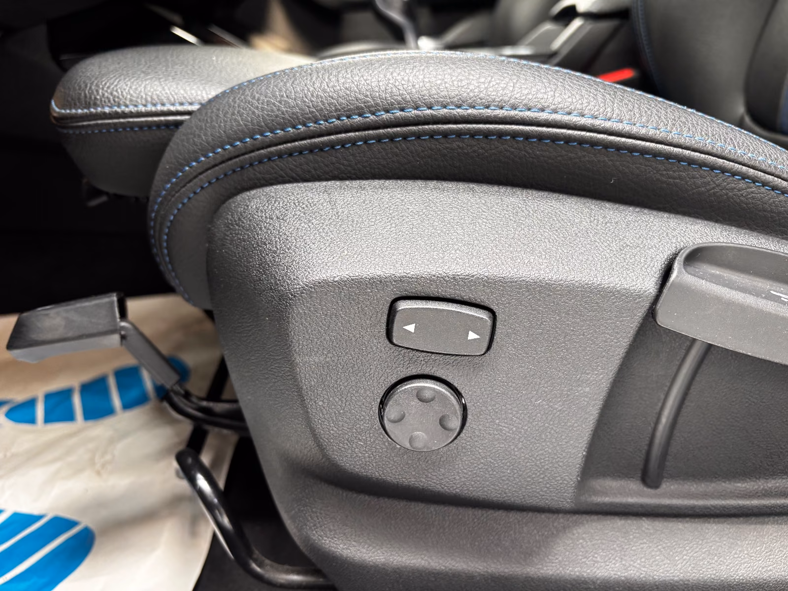 BMW 1 Series i M-Sport LED HiFi LcProf LHZ SHZ KEYLESS, миниатюра 12
