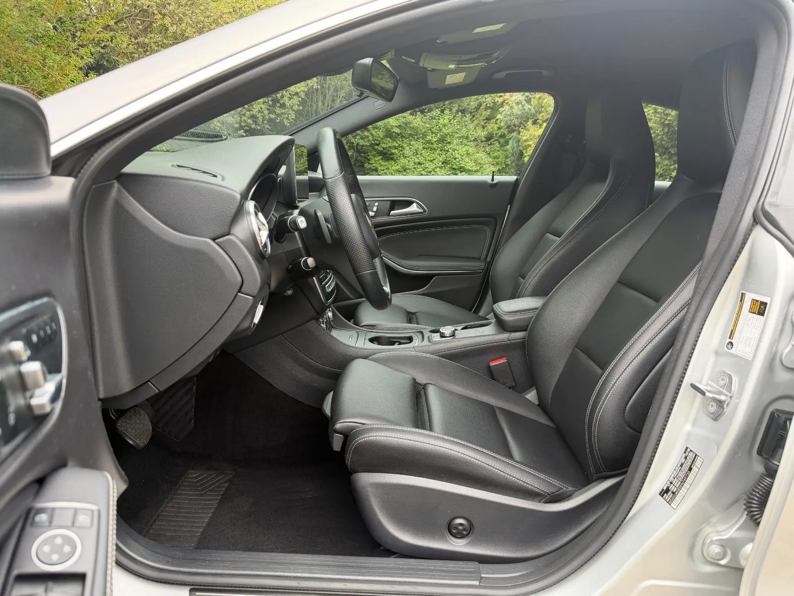 Mercedes-Benz CLA 250 Coupe *Leder *Navi *Kamera *Memory *LED
