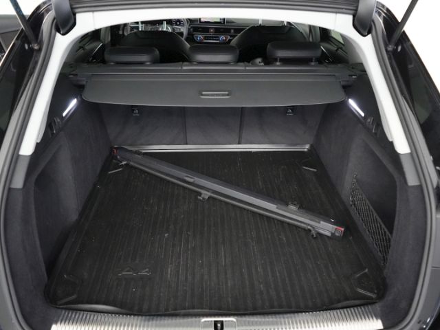 A4 AVANT TFSI SPORT S-TRONIC+NAVI+RÜCKFAHRKAMERA