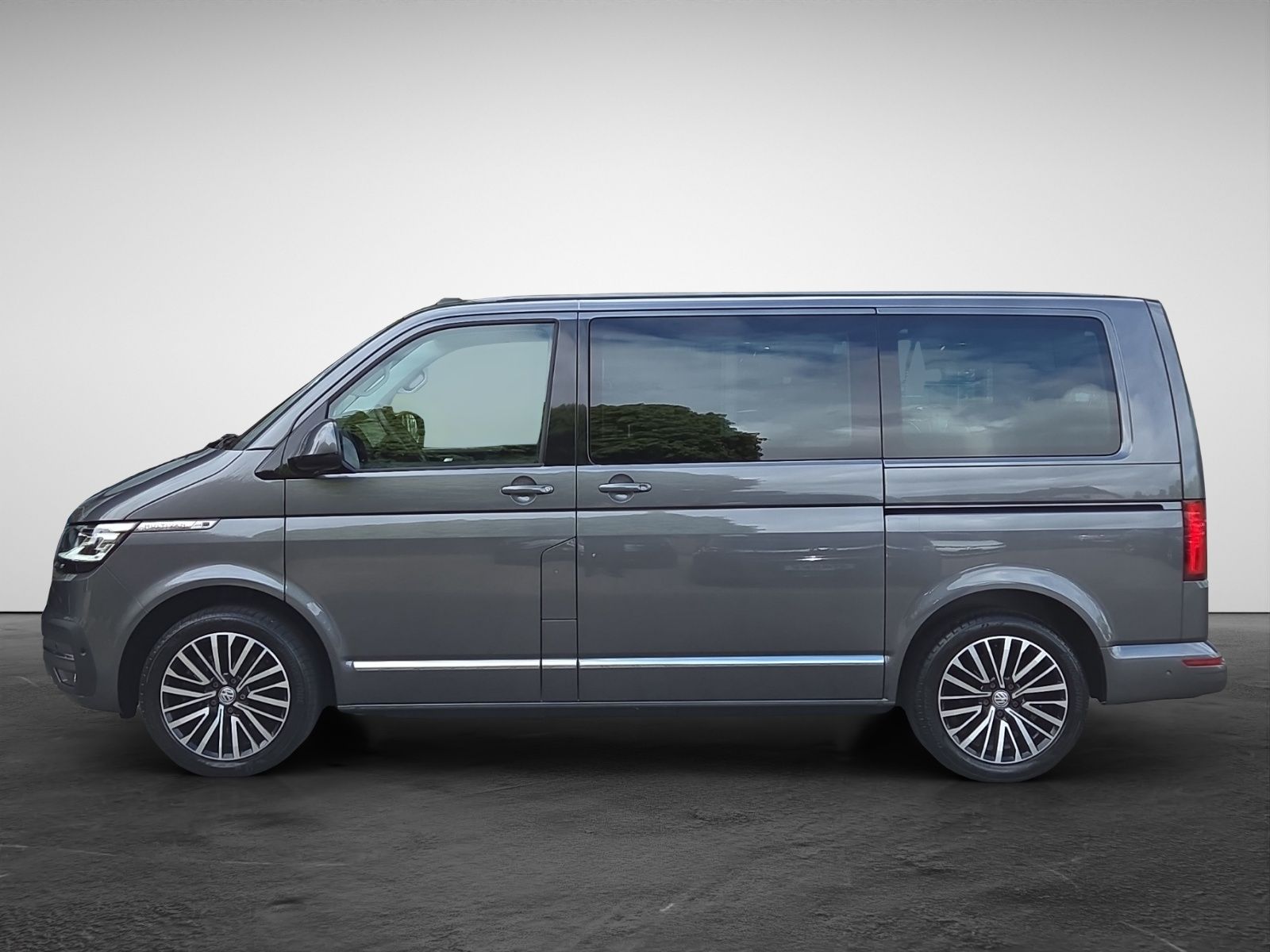 Volkswagen T6 Multivan 2.0 TDI DSG T6.1 Highline LED Navi A foto 4