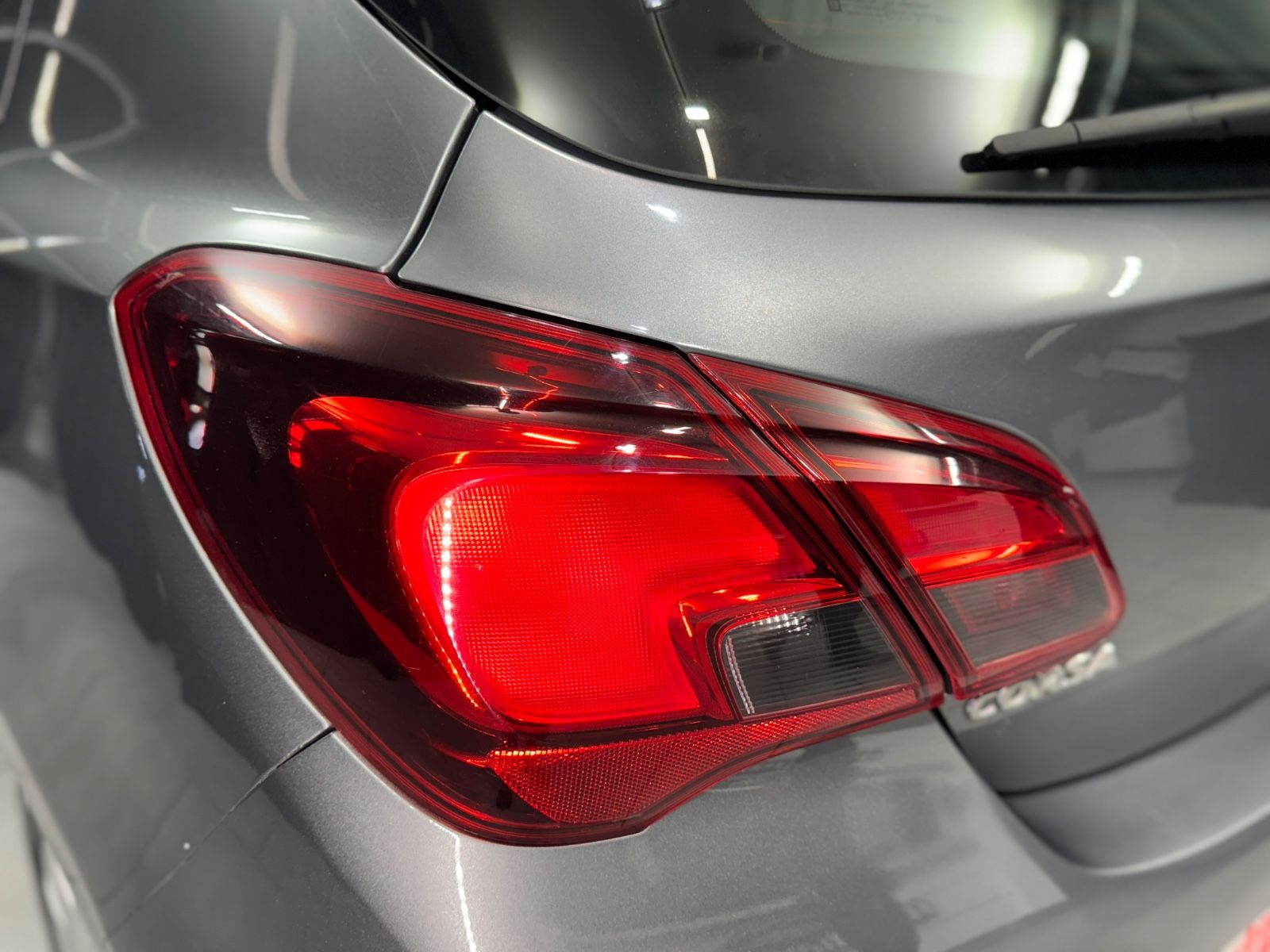 Fahrzeugabbildung Opel Corsa E Active ecoFlex|AUTOMATIK|NAV|TÜV 07/26|
