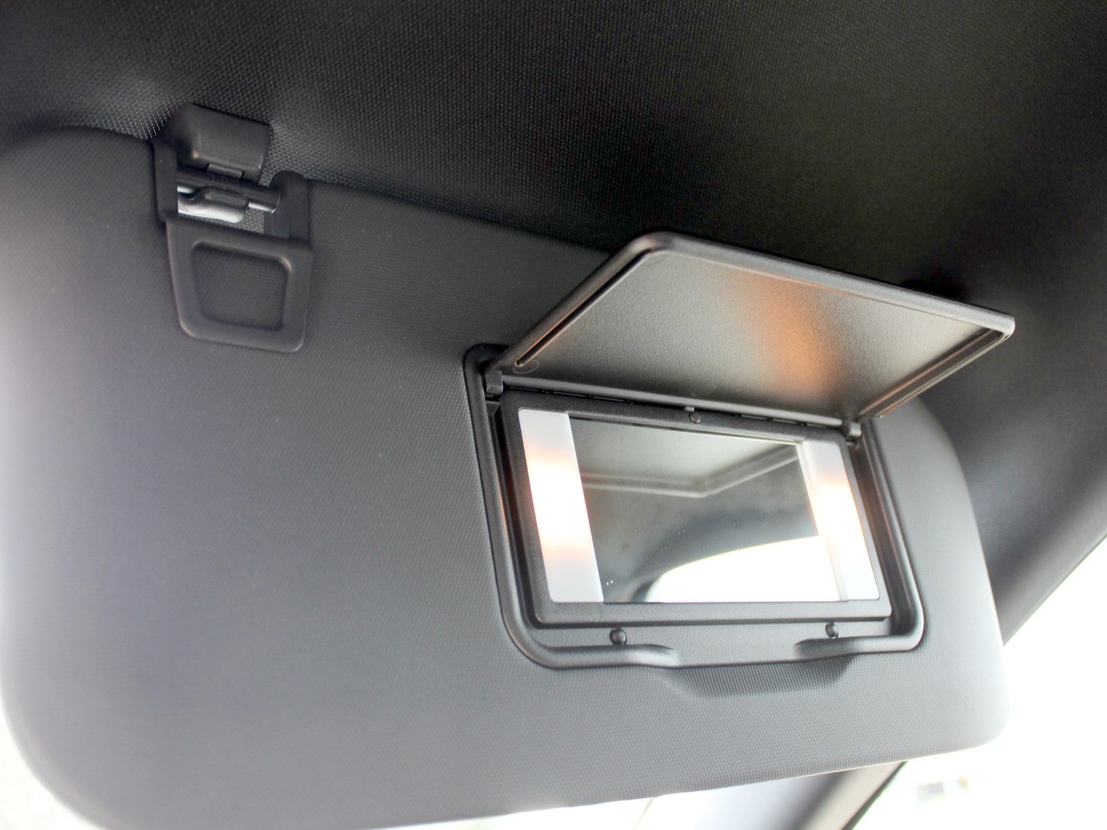 Fahrzeugabbildung Ford Kuga Plug-In Hybrid ST-Line X 2,5 Duratec