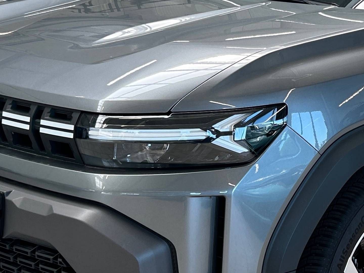 Fahrzeugabbildung Dacia Neuer Dacia Duster Expression | Rückfahrkamera |