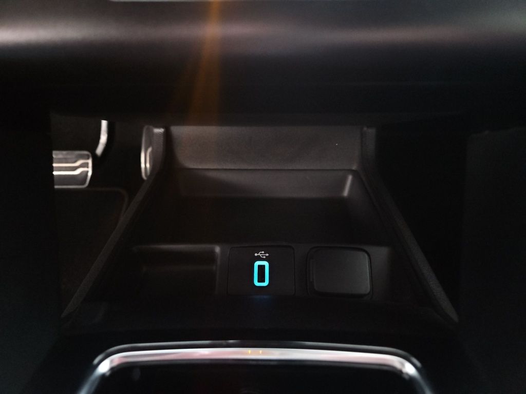 Fahrzeugabbildung Ford Mondeo 2.0 EcoBlue ST-Line LED Memory Navi SHZ