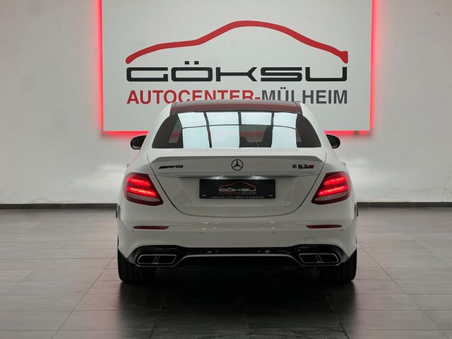 Mercedes-Benz E 63S AMG 4M+ *Pano*Perfor.Sitz*Wides*Burmester*