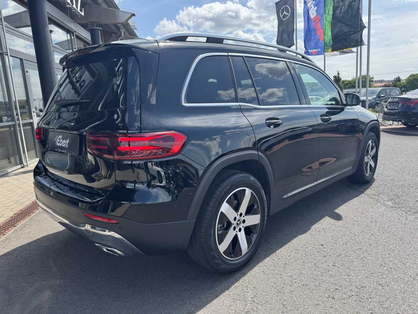 Fahrzeugabbildung Mercedes-Benz GLB 180 Progressive+AHK+RKamera+LED+ IHC+DAB
