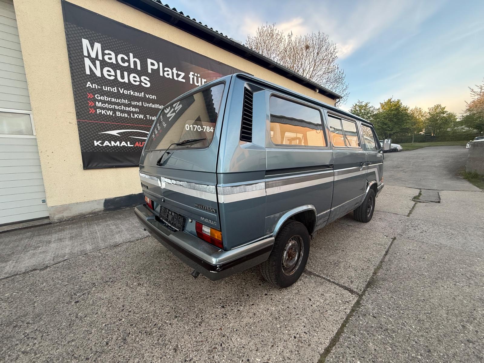 Volkswagen T3 Multivan Magnum Servo Bett Tisch HU 9.26
