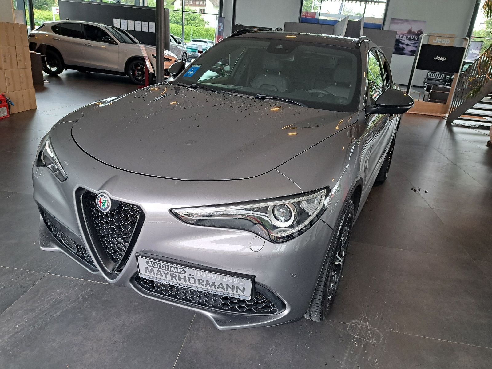 Fahrzeugabbildung Alfa Romeo Stelvio B-Tech Q4 280 PS