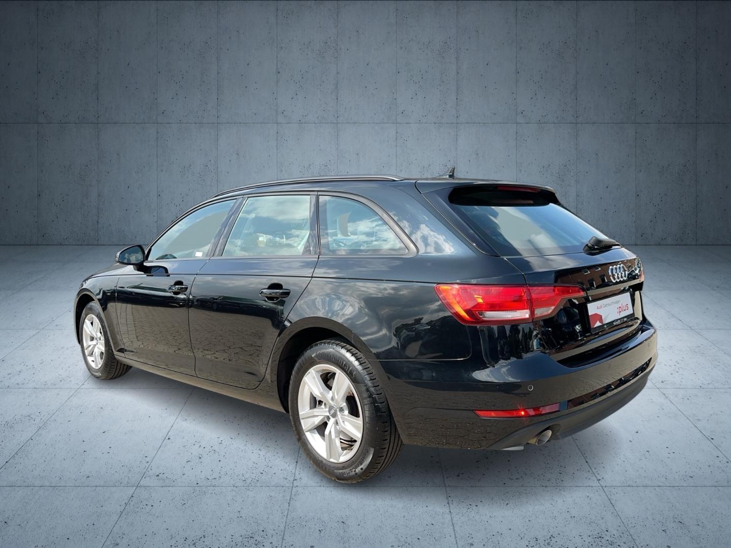 Audi A4 Avant 2.0 TDI S tronic ACC NAVI PDC SHZ
