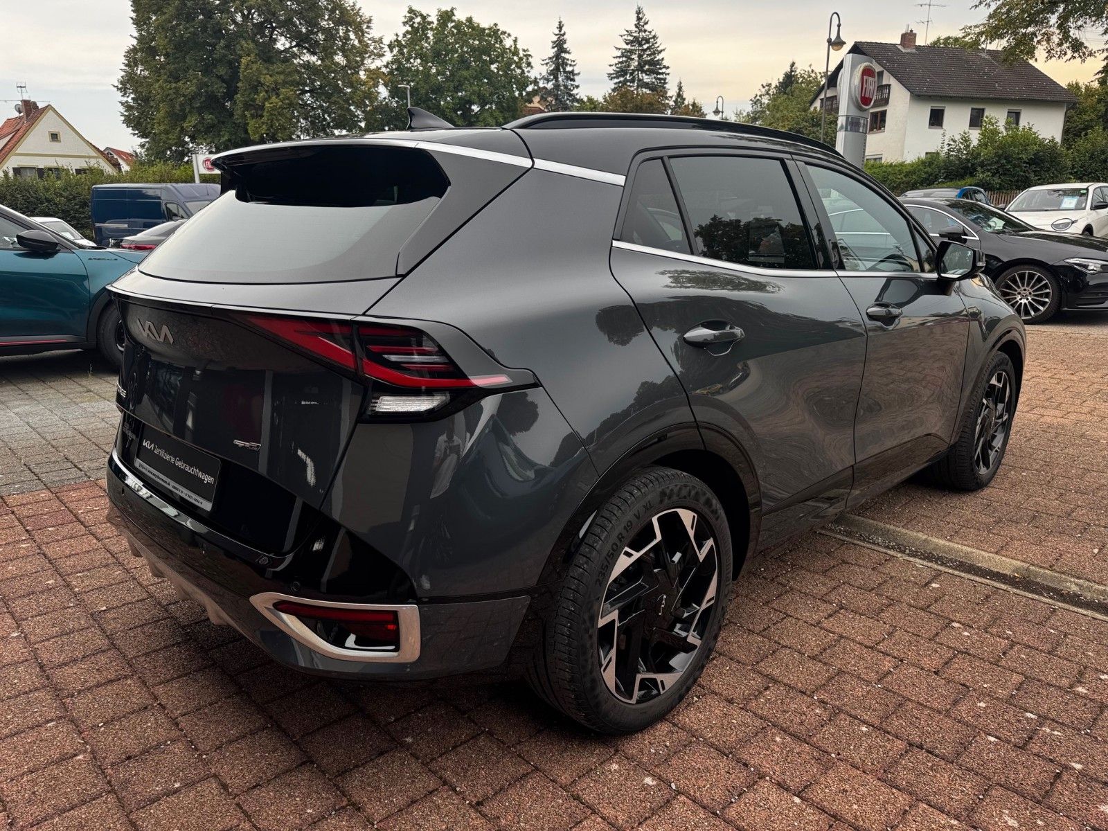 Fahrzeugabbildung Kia Sportage GT Line 180PS AWD GD SD DRIVE SO / VOLL