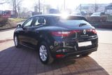 Renault Megane IV 1.3 TCe 115 Limited Sitzheizung PDC - Renault Megane: 11