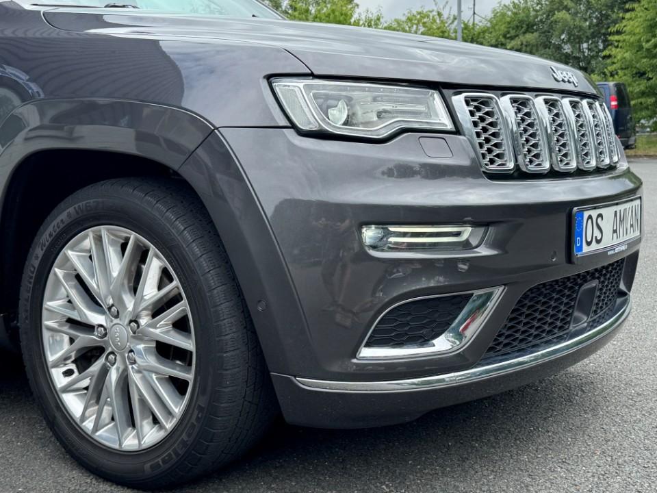 JEEP GRAND CHEROKEE 3.0 CRD SUMMIT PANORAMIQUE 8 FACH | 250 ch | 4X4 | BVA | HAYON ÉLECTRIQUE | RÉGLAGE ÉLECTRIQUE DES SIÈGES AVEC FONCTION MÉMOIRE