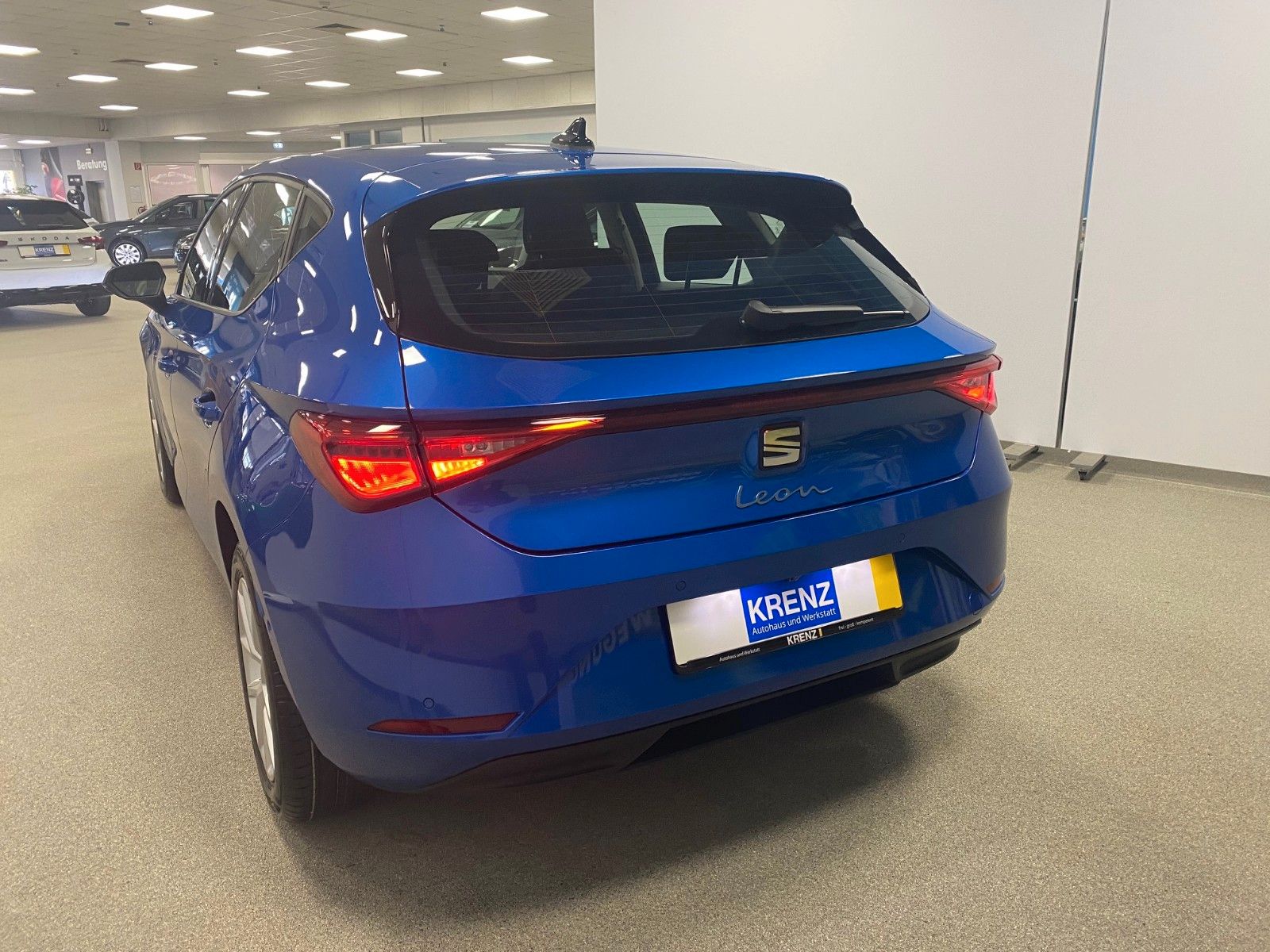 Fahrzeugabbildung SEAT Leon 1.5 TSI STYLE+R Kamera+ACC+3 Zonen KLIMA+BC