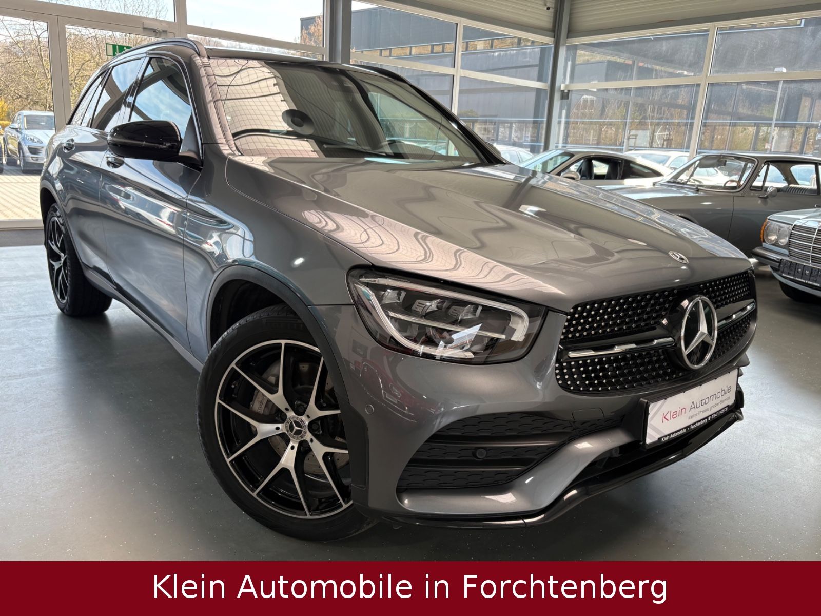 MERCEDES-BENZ GLC 220d 4Matic AMG Line LED Night Pano Wide 20